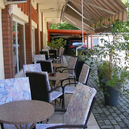 Pelikan Hodmezovasarhely