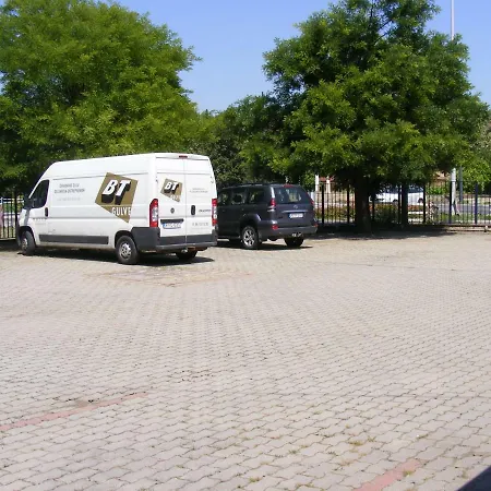 Pelikan Hotel Hodmezovasarhely