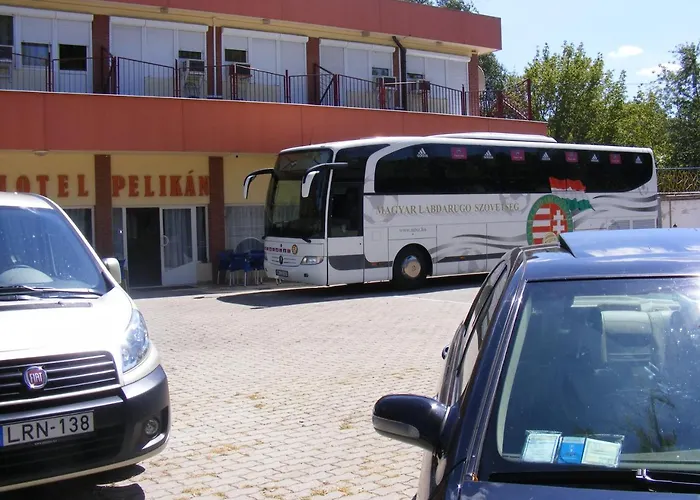 Pelikan 3* Hódmezővásárhely