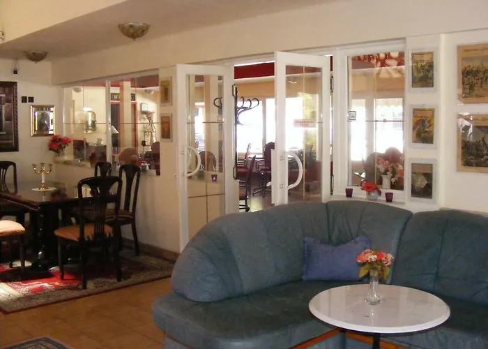 Pelikan 3* Hódmezővásárhely